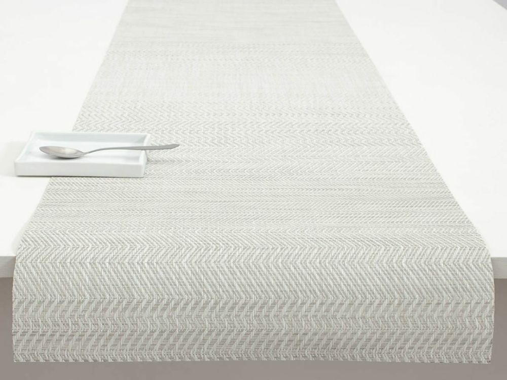 チルウィッチテーブルランナーのウェーブ柄