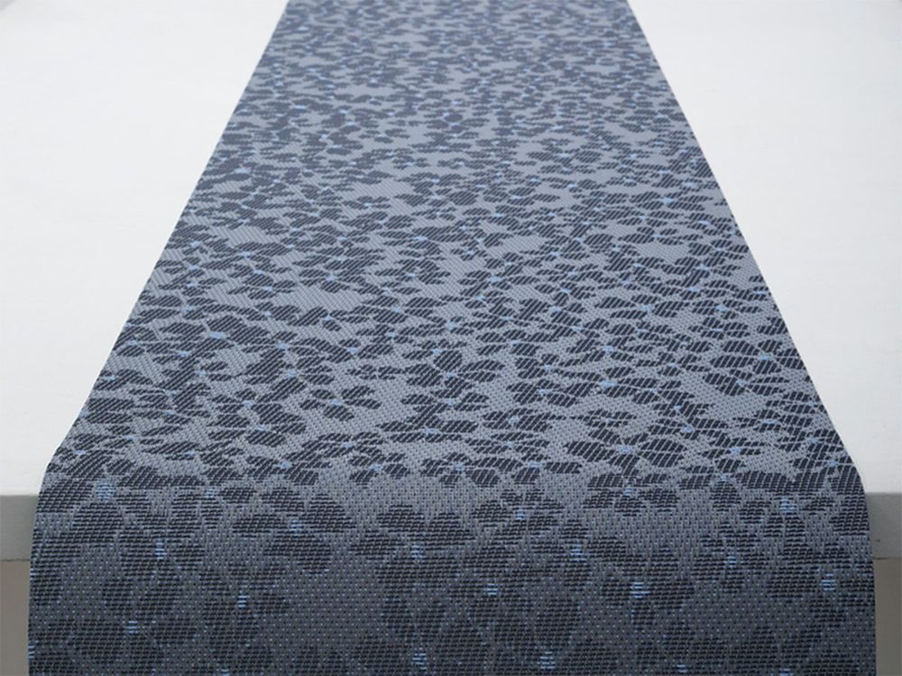 チルウィッチ テーブルランナー フローラ