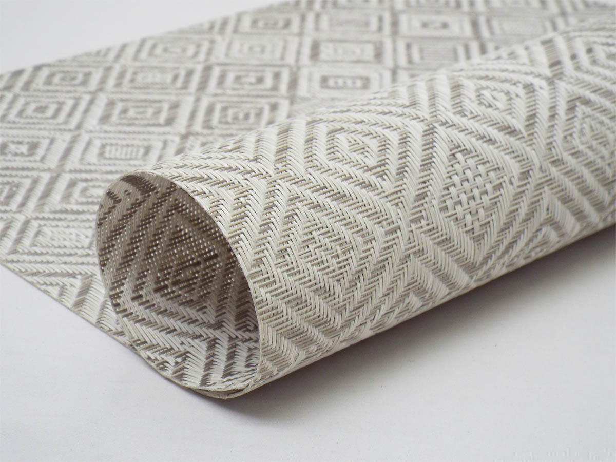 チルウィッチ・ランチョンマットのモザイク柄