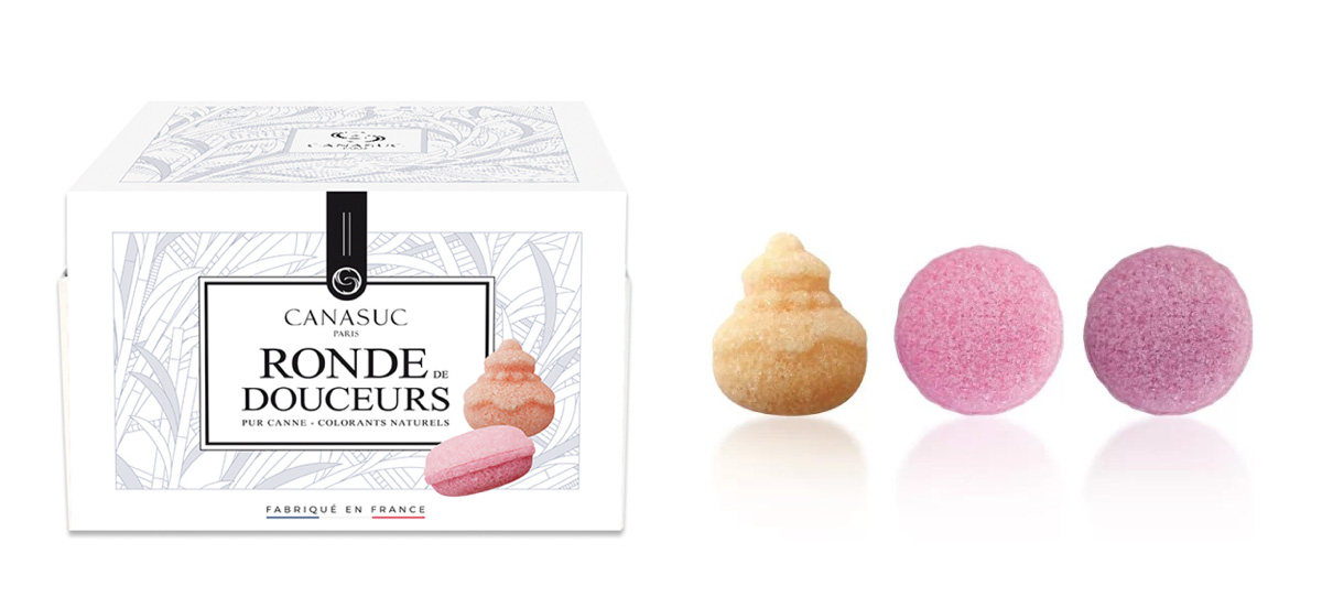 マカロンの形をしたデザインシュガー，ピンク色のマカロン形の角砂糖