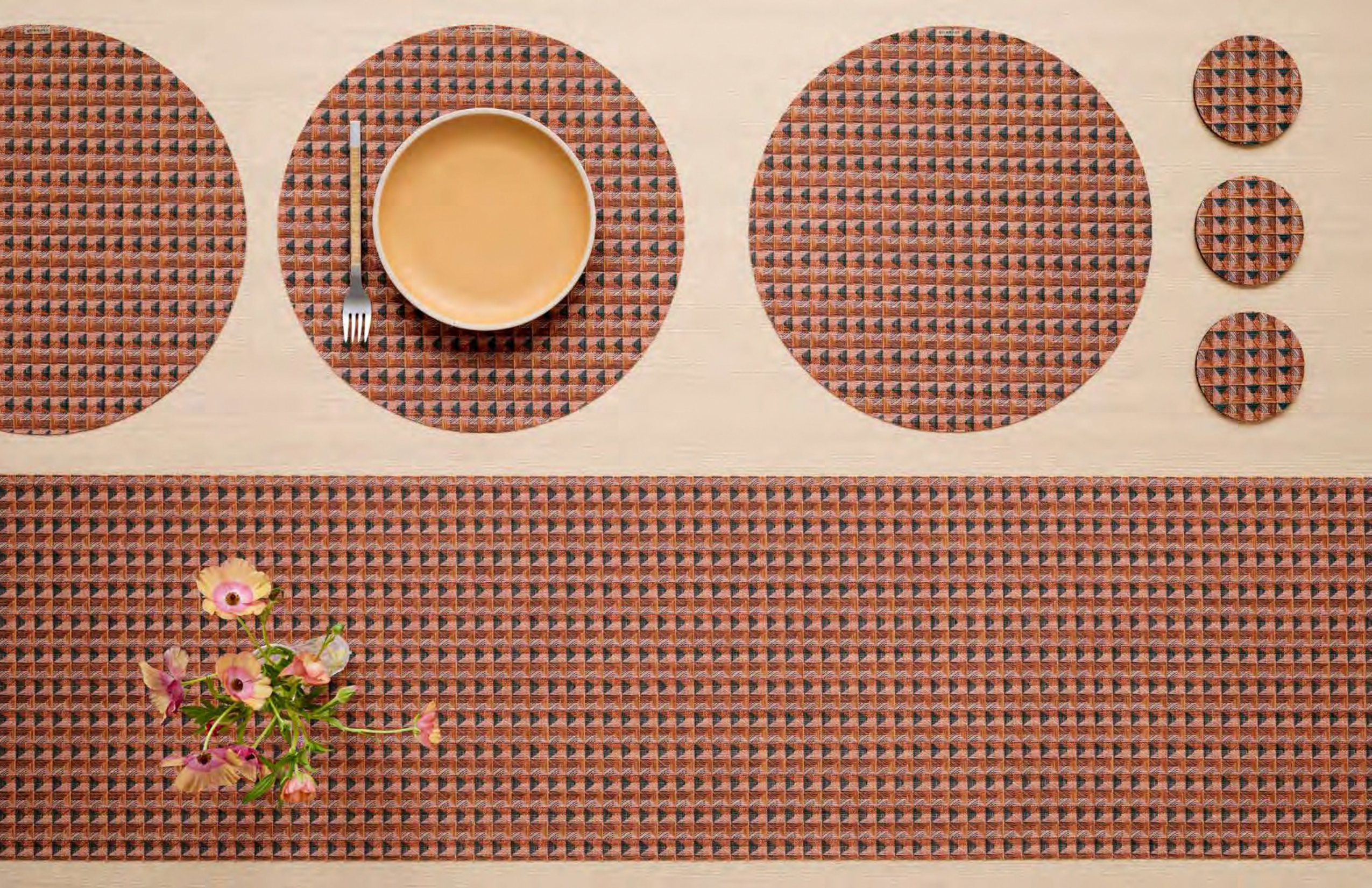 チルウィッチ 2025年秋冬の新作 クレーン柄　ラズベリー色 ランチョンマット