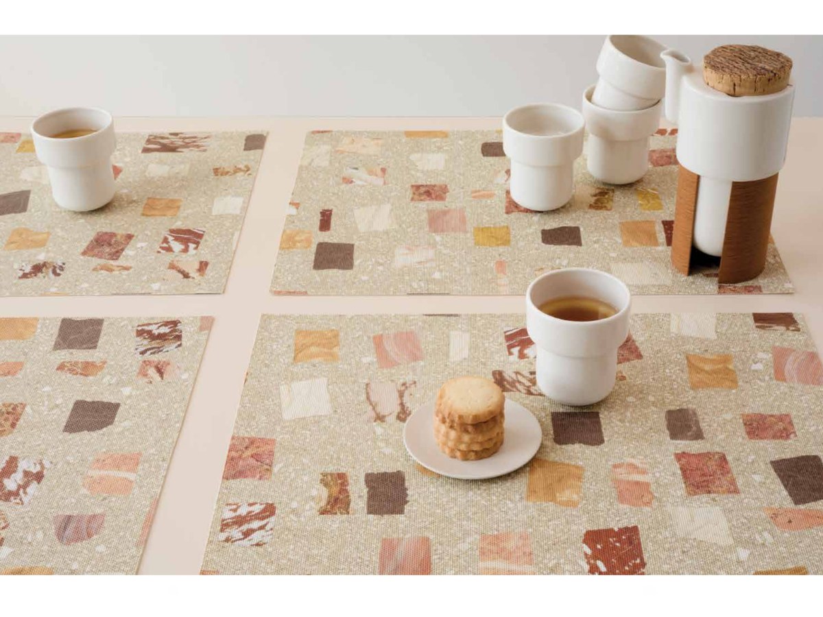 チルウィッチ 2026年春の新作 ピエトラ柄　ベージュ デザート色 ランチョンマット