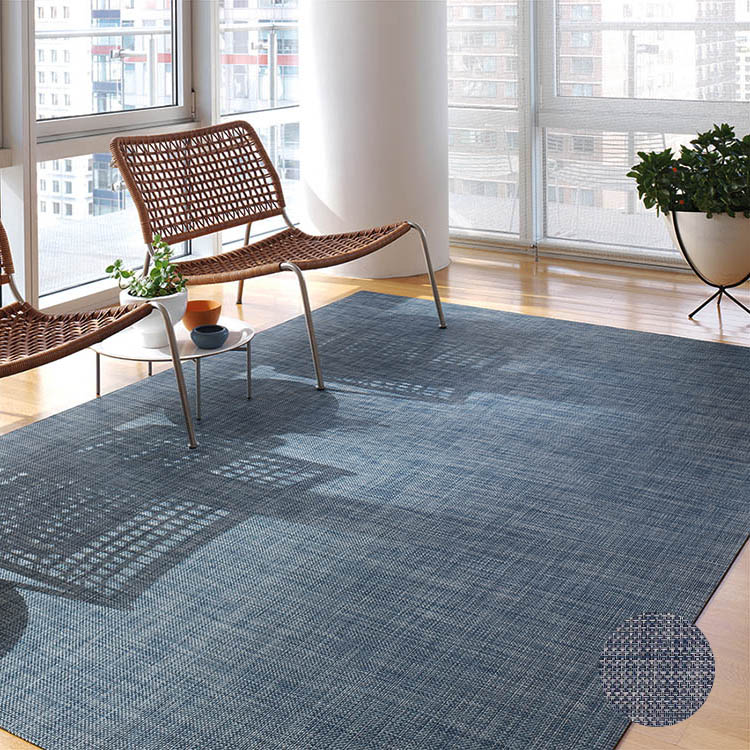 チルウィッチのフロアマット　定番の平織りのカーボン色