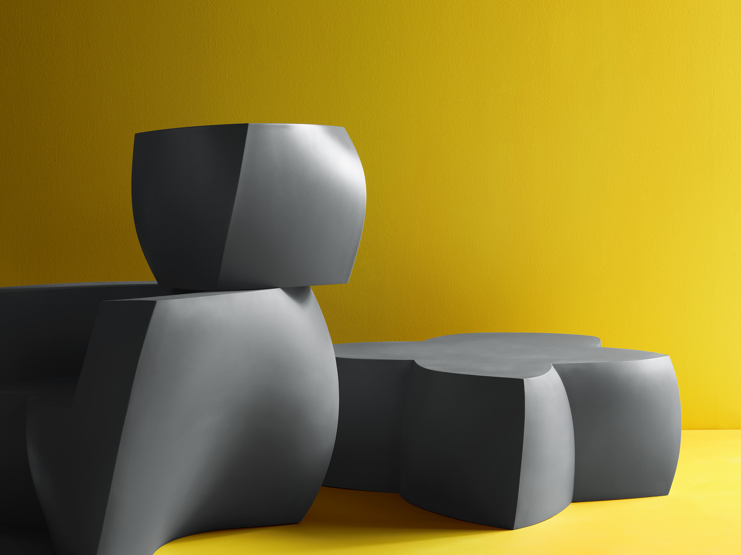 フランクゲーリーがデザインしたHellerスツール