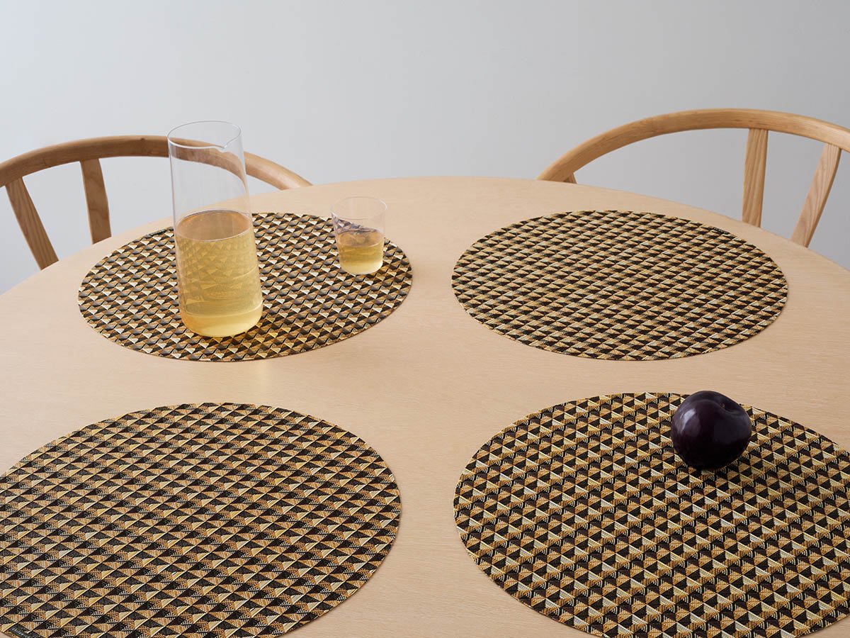 チルウィッチのランチョンマット　クレーン柄　2025年秋冬新作　ハニー色