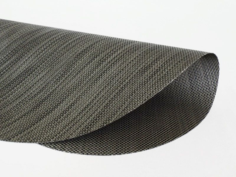 チルウィッチのランチョンマット　ミニバスケットウィーブ柄のライトグレイ色