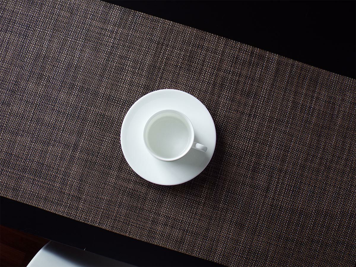 チルウィッチテーブルランナーのミニバスケットウィーブ