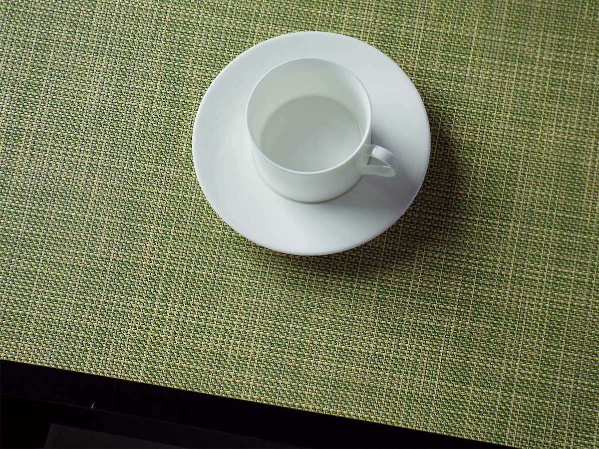 チルウィッチテーブルランナーのミニバスケットウィーブのディル色