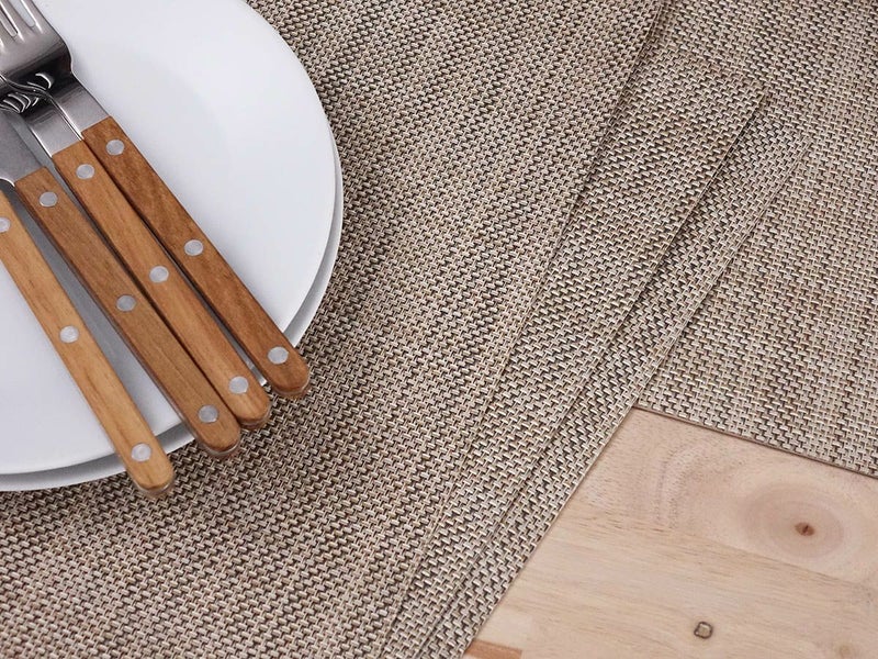 チルウィッチ テーブルランナー ミニバスケットウィーブ リネン 平織り ベージュ