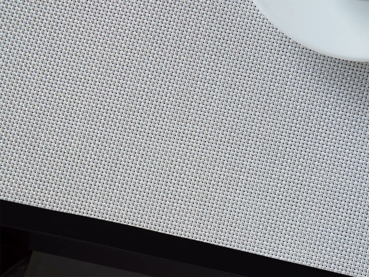 チルウィッチ　ミニバスケットウィーブ　テーブルランナー　ホワイト　白色