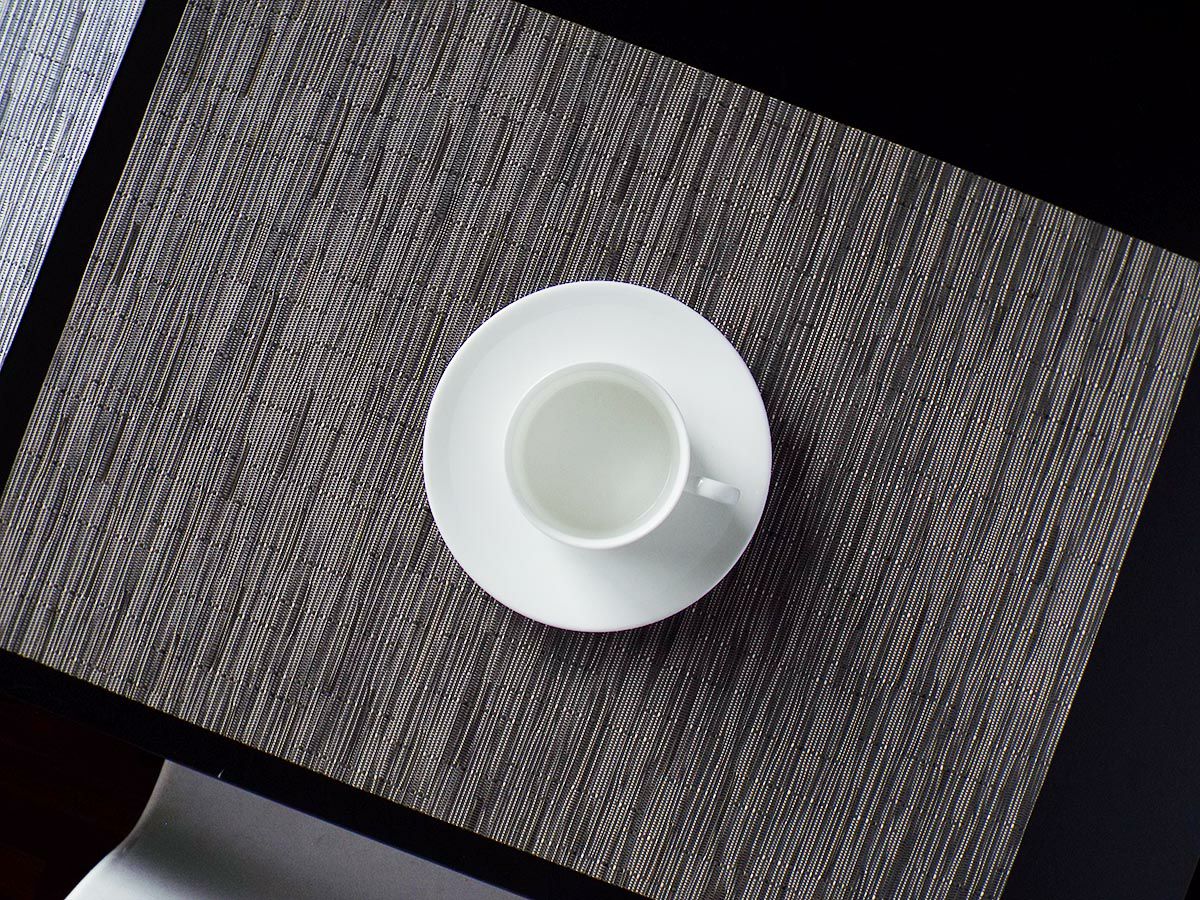 Chilewich・Bamboのグレイフランネル色のランチョンマット