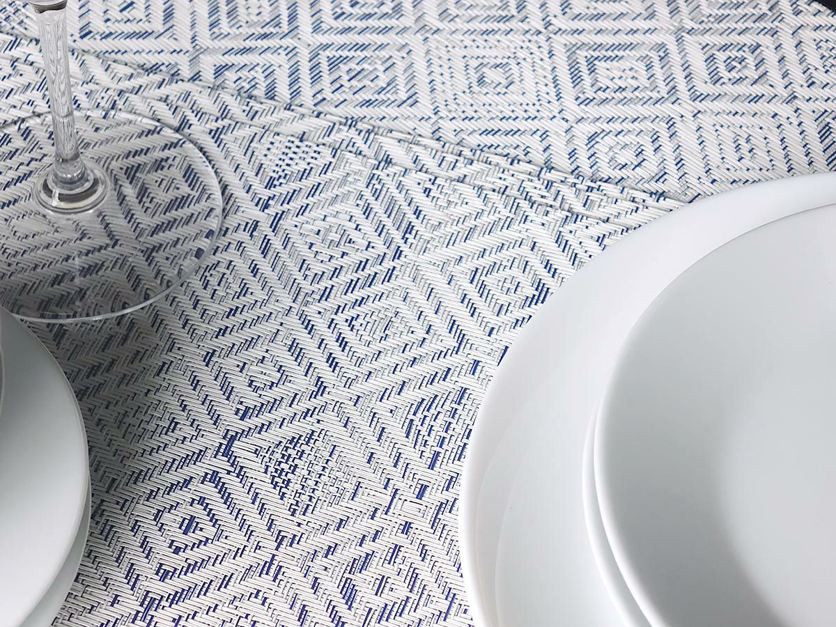 チルウィッチ　テーブルランナー　モザイク柄　ブルー　青　北欧デザインのダイヤモンドパターン　