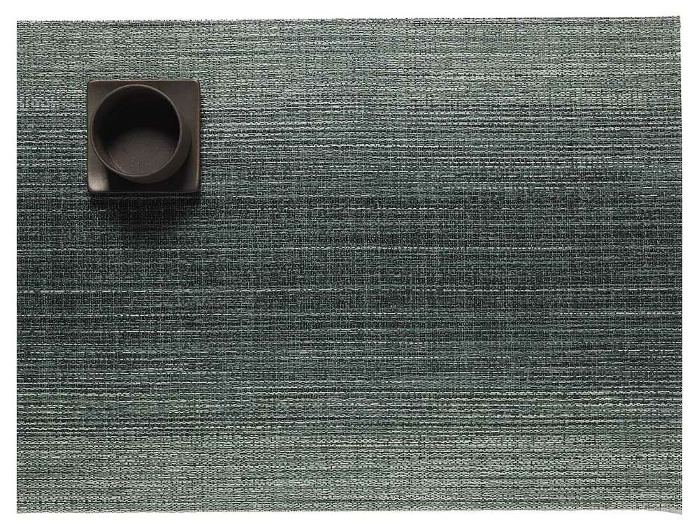 グリーンの濃淡の絣のグラデーションのランチョンマット