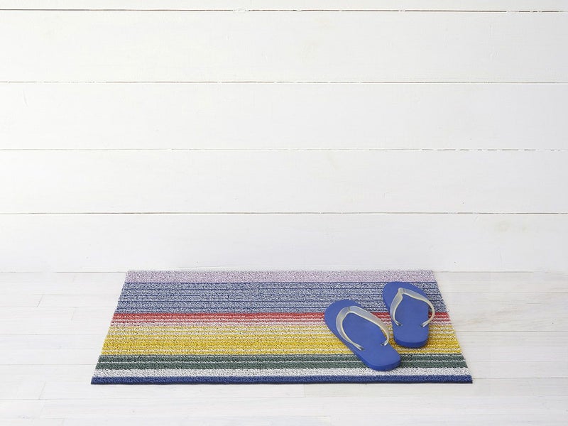 チルウィッチ・玄関マット(シャグマット)のPop Stripe柄の46×71cm、青や黄色のカラフルなボーダーのMulti