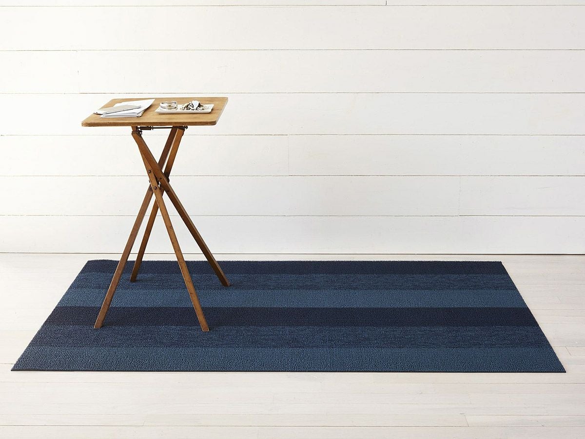 屋外玄関マット 濃紺のグラデーション 91×152cm｜チルウィッチ日本公式通販