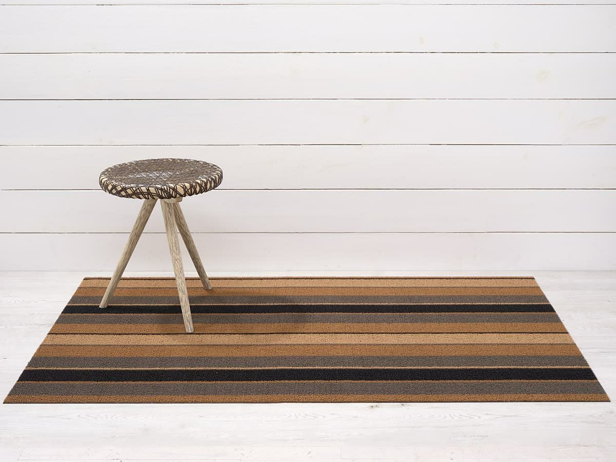 チルウィッチの玄関・キッチンマット　Bolt Stripe  Honey色