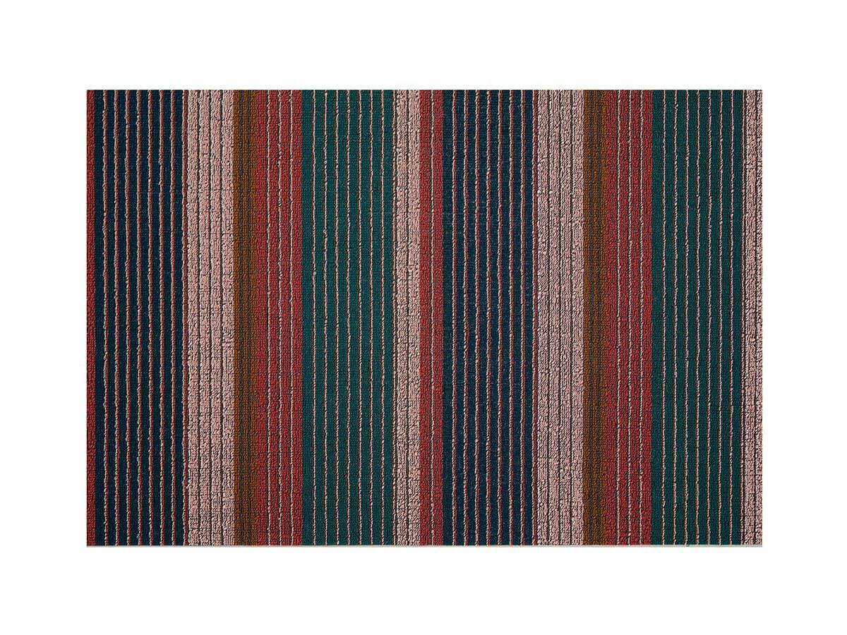 チルウィッチの玄関・キッチンマット　Pleat Stripe柄 Raspberry色