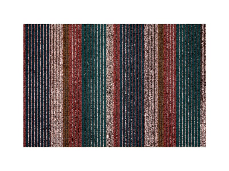 チルウィッチの玄関・キッチンマット　Pleat Stripe柄 Raspberry色